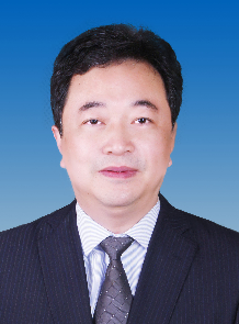費　堅